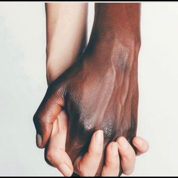 Meet your Posher, Shawndra - Picture 1 of 1